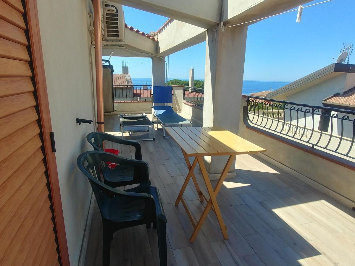 B&B Nereidi Melito Di Porto Salvo Exterior photo