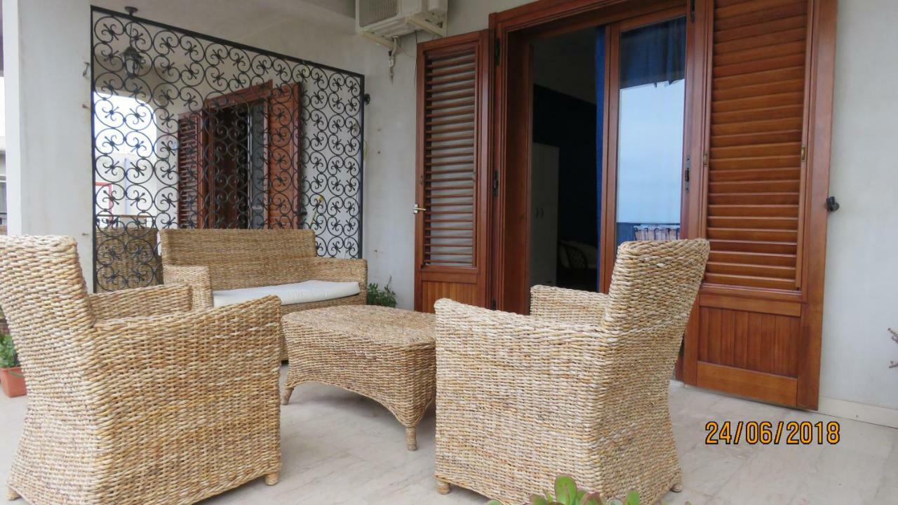 B&B Nereidi Melito Di Porto Salvo Exterior photo